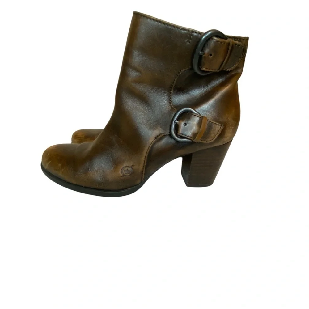 Born Women's Ondine Sepia Brown Moto Ankle Boot SZ 7.5